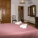 Mountain Breeze Sanctuary 度假居 沃洛斯