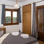 Mountain Breeze Sanctuary 度假居 沃洛斯