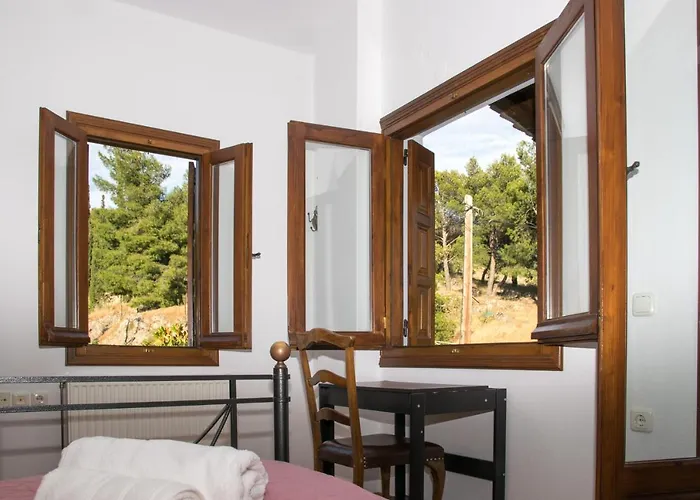 Mountain Breeze Sanctuary בית נופש *