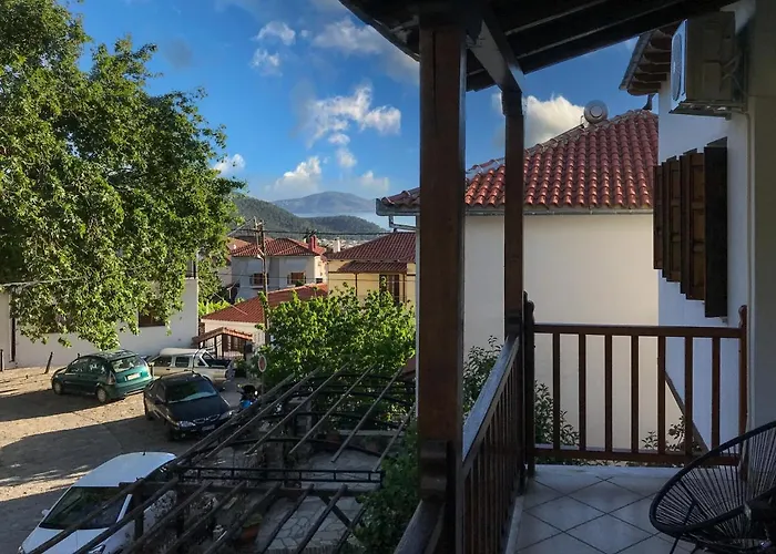 בית נופש Mountain Breeze Sanctuary וולוס