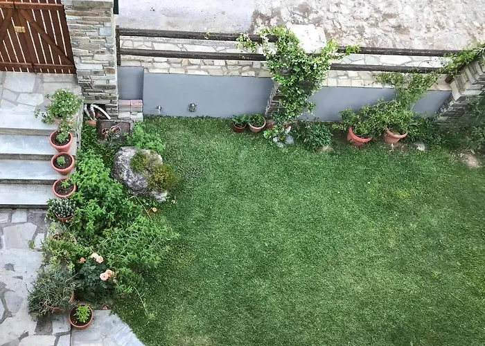 Mountain Breeze Sanctuary בית נופש